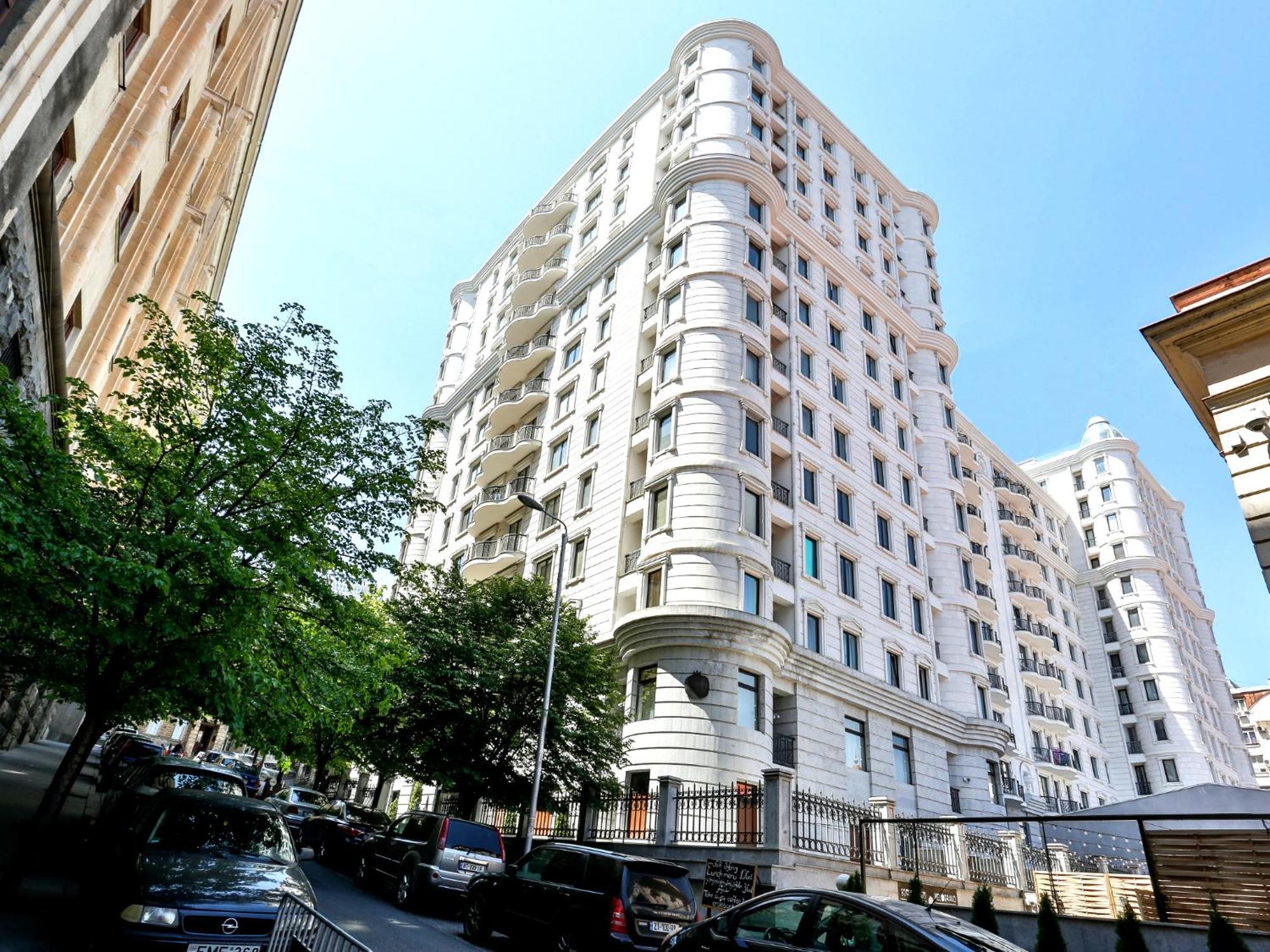 Luxury Apartement III Tbilisi Bagian luar foto