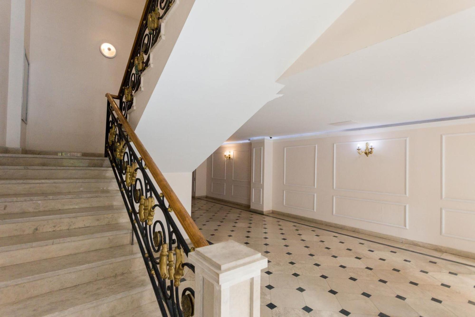 Luxury Apartement III Tbilisi Bagian luar foto