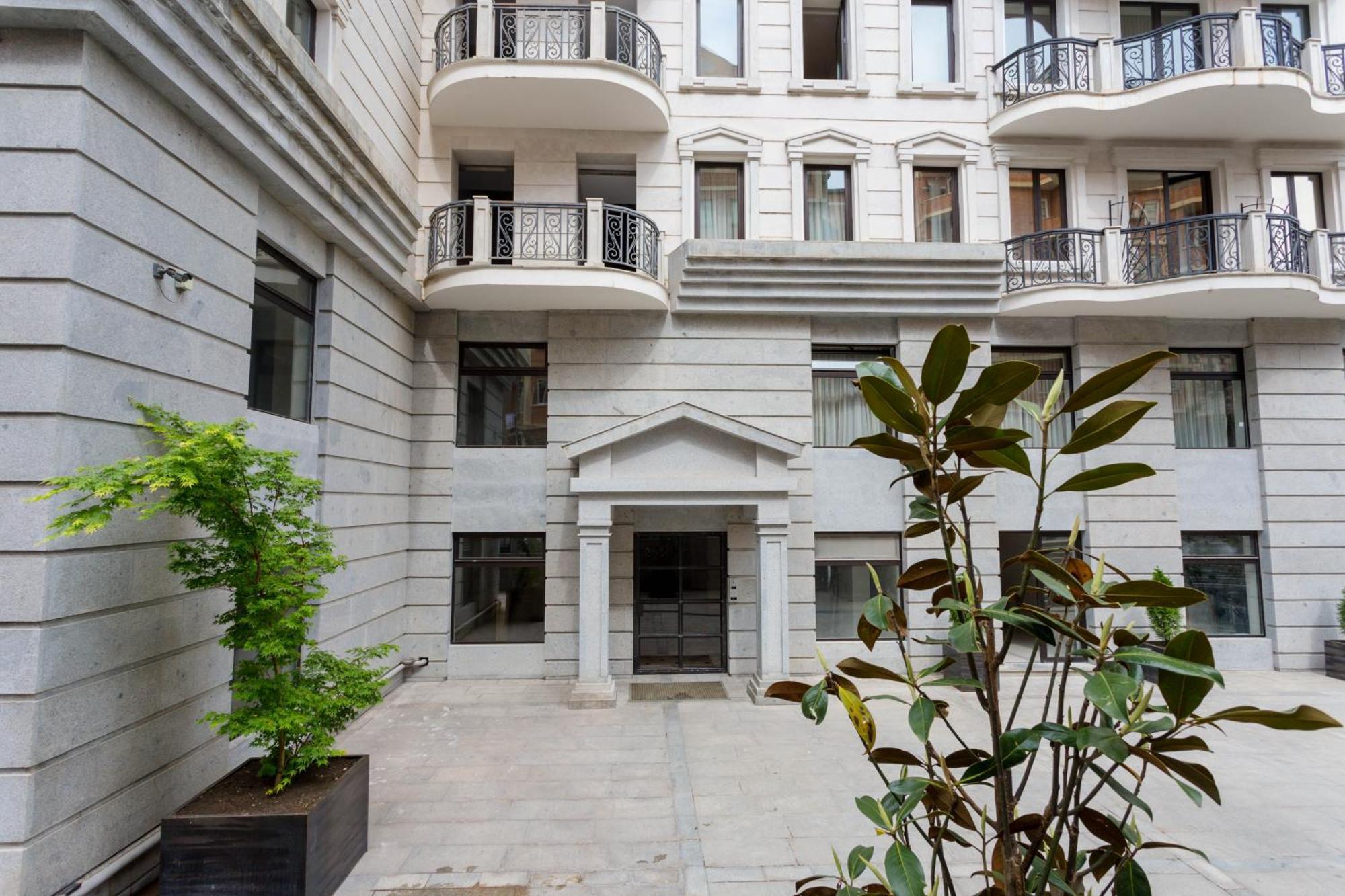 Luxury Apartement III Tbilisi Bagian luar foto